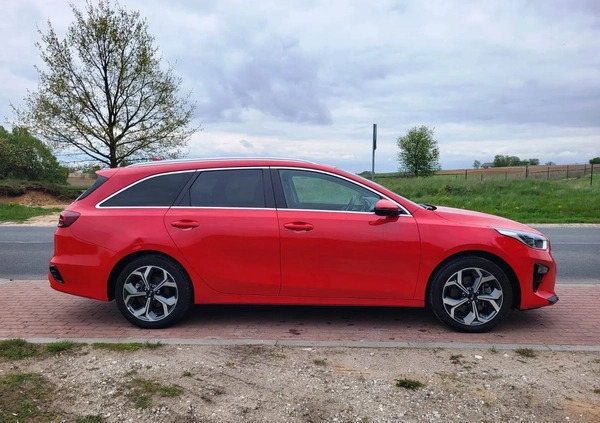 Kia Ceed cena 50900 przebieg: 60950, rok produkcji 2020 z Łomianki małe 121